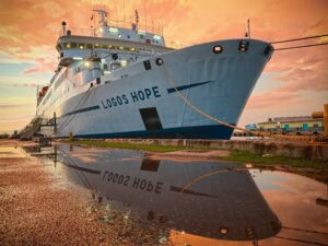 logos hope floating book fair