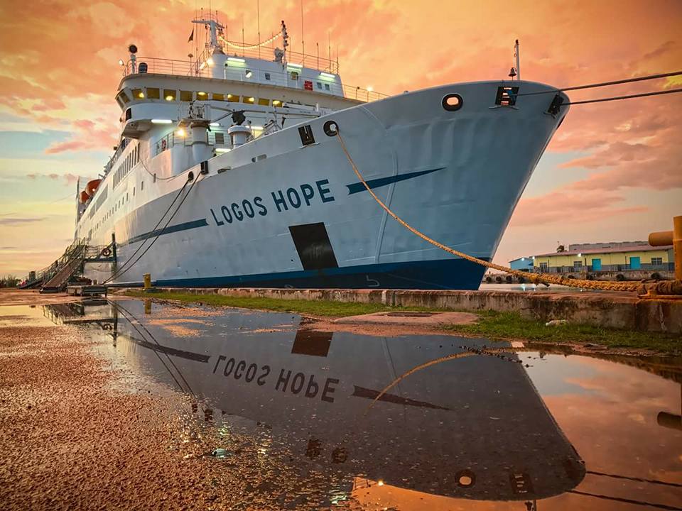 logos hope floating book fair