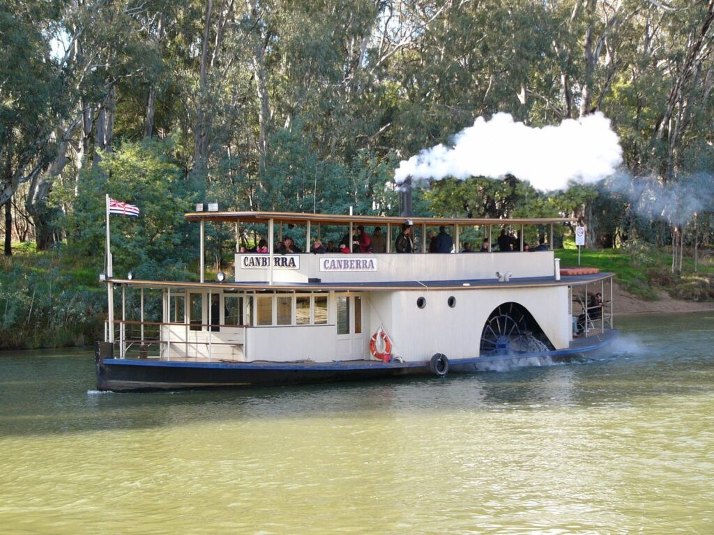 Paddle steamer Canberra in Victoria, Australia